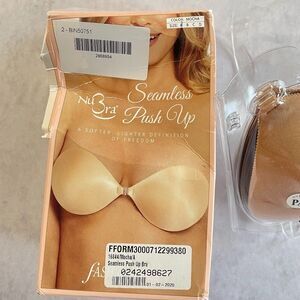 Fashion Forms Nubra Seamless Push Up Bra in Mocha Womens Size A NEW! Damaged Box